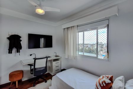 Apartamento para alugar com 148m², 3 quartos e 2 vagas Apartamento para alugar com 148m², 3 quartos e 2 vagasQuarto 2 - Suíte