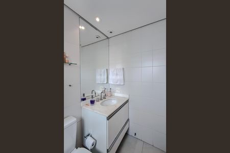 Apartamento para alugar com 148m², 3 quartos e 2 vagas Apartamento para alugar com 148m², 3 quartos e 2 vagasBanheiro da Suíte 2