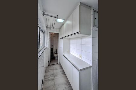 Apartamento para alugar com 148m², 3 quartos e 2 vagas Apartamento para alugar com 148m², 3 quartos e 2 vagasÁrea de Serviço