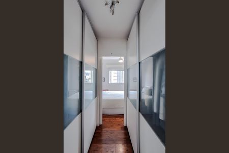 Apartamento para alugar com 148m², 3 quartos e 2 vagas Apartamento para alugar com 148m², 3 quartos e 2 vagasQuarto 3 - Suíte