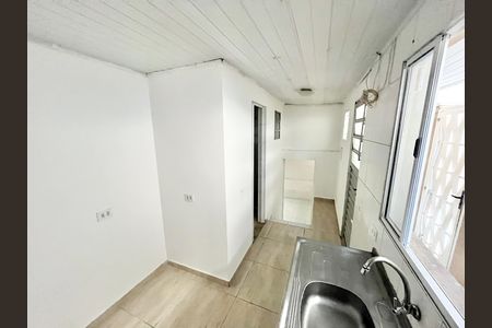 Cozinha de casa para alugar com 1 quarto, 40m² em Vila Diva, São Paulo