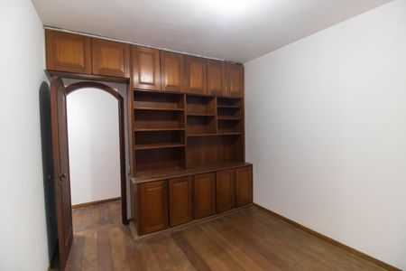Casa para alugar com 334m², 3 quartos e 1 vagaQuarto 