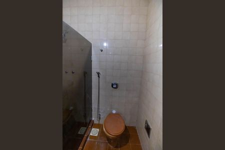Casa para alugar com 334m², 3 quartos e 1 vagaBanheiro da Suíte 1