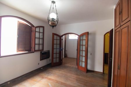 Casa para alugar com 334m², 3 quartos e 1 vagaSuíte 2