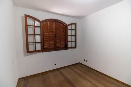 Casa para alugar com 334m², 3 quartos e 1 vagaQuarto 