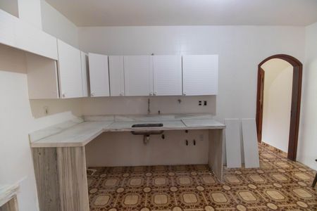 Casa para alugar com 334m², 3 quartos e 1 vagaCozinha