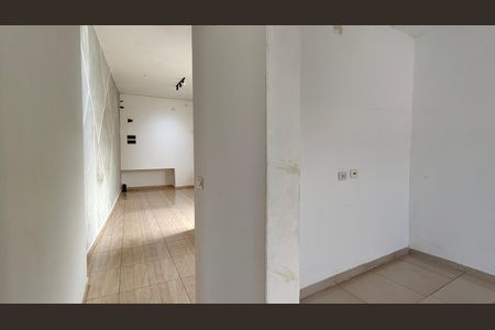 Casa para alugar com 70m², 2 quartos e sem vaga