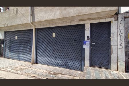 Casa para alugar com 70m², 2 quartos e sem vaga