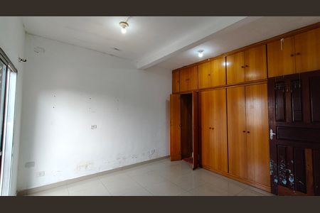 Casa para alugar com 70m², 2 quartos e sem vaga