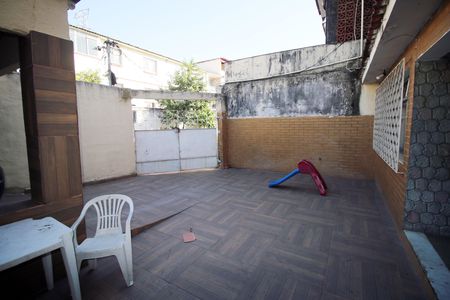 Apartamento à venda com 78m², 3 quartos e 3 vagasQuintal