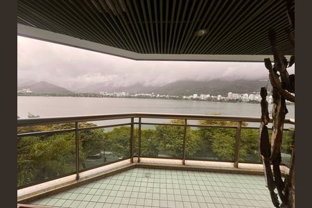 Apartamento à venda com 62m², 1 quarto e 1 vaga Apartamento à venda com 62m², 1 quarto e 1 vagaVaranda da sala