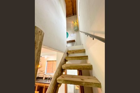 Apartamento para alugar com 50m², 1 quarto e 1 vagaEscada