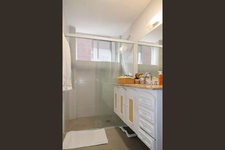 Apartamento para alugar com 103m², 2 quartos e sem vagaBanheiro