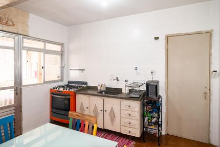 Apartamento para alugar com 103m², 2 quartos e sem vagaCozinha / Área de Serviço