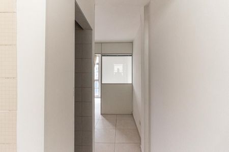 Studio para alugar com 28m², 1 quarto e sem vaga Studio para alugar com 28m², 1 quarto e sem vagaCorredor do Studio