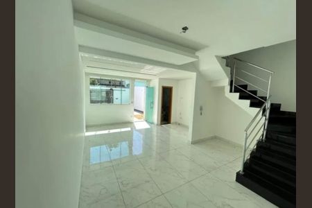 Casa para alugar com 180m², 3 quartos e 3 vagas Casa para alugar com 180m², 3 quartos e 3 vagasFoto 03