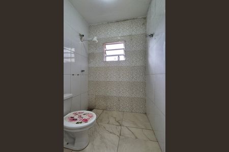 Casa para alugar com 50m², 1 quarto e 1 vaga Casa para alugar com 50m², 1 quarto e 1 vagaBanheiro