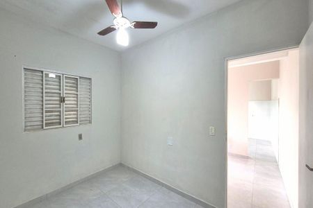 Casa para alugar com 50m², 1 quarto e 1 vaga Casa para alugar com 50m², 1 quarto e 1 vagaQuarto