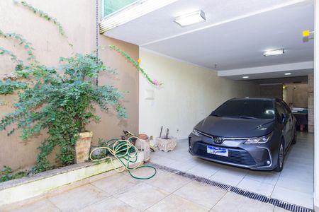 Garagem de casa à venda com 4 quartos, 250m² em Parque Monteiro Soares, São Paulo