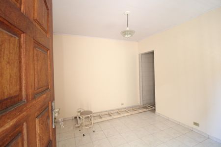 Casa para alugar com 250m², 2 quartos e 2 vagasEdícula / sala