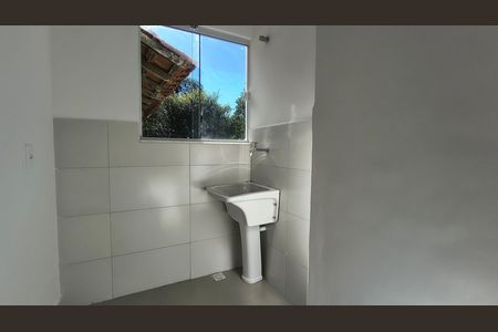 Casa de condomínio à venda com 180m², 3 quartos e 1 vaga Casa de condomínio à venda com 180m², 3 quartos e 1 vagaÁrea de Serviço