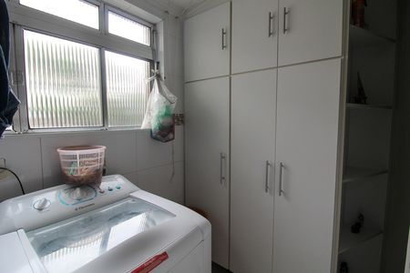 Apartamento à venda com 62m², 2 quartos e 1 vaga Apartamento à venda com 62m², 2 quartos e 1 vagaÁrea de Serviço