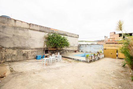 Casa para alugar com 360m², 3 quartos e 5 vagas Casa para alugar com 360m², 3 quartos e 5 vagasQuintal
