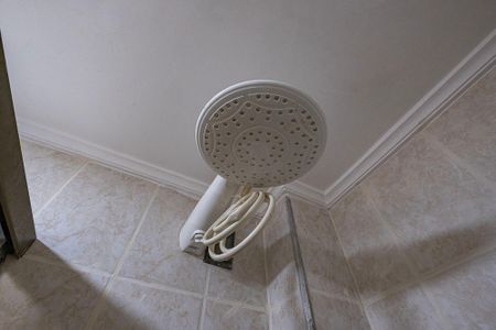 Apartamento à venda com 45m², 2 quartos e sem vaga Apartamento à venda com 45m², 2 quartos e sem vagaBanheiro