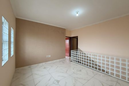 Casa para alugar com 110m², 2 quartos e 2 vagas Casa para alugar com 110m², 2 quartos e 2 vagasSala 2