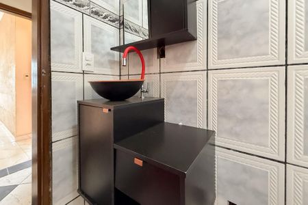 Casa para alugar com 110m², 2 quartos e 2 vagas Casa para alugar com 110m², 2 quartos e 2 vagasBanheiro 2