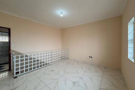 Casa para alugar com 110m², 2 quartos e 2 vagas Casa para alugar com 110m², 2 quartos e 2 vagasSala 2