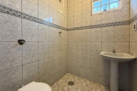 Casa para alugar com 110m², 2 quartos e 2 vagas Casa para alugar com 110m², 2 quartos e 2 vagasBanheiro 1