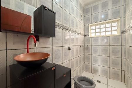 Casa para alugar com 110m², 2 quartos e 2 vagas Casa para alugar com 110m², 2 quartos e 2 vagasBanheiro 2