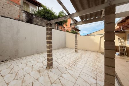 Casa para alugar com 110m², 2 quartos e 2 vagas Casa para alugar com 110m², 2 quartos e 2 vagasQuintal