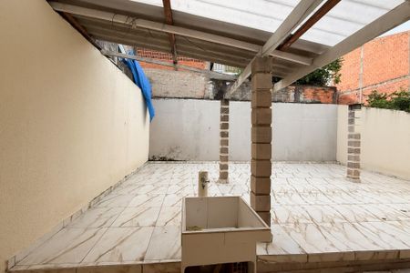 Casa para alugar com 110m², 2 quartos e 2 vagas Casa para alugar com 110m², 2 quartos e 2 vagasVista Quarto 2