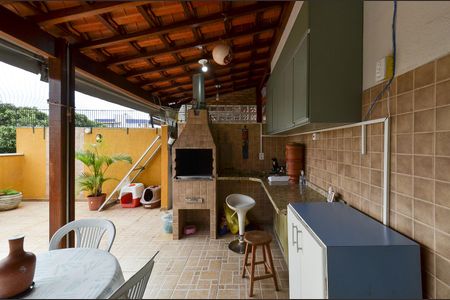 Apartamento para alugar com 133m², 2 quartos e 1 vaga Apartamento para alugar com 133m², 2 quartos e 1 vagaÁrea Cobertura