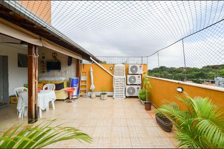 Apartamento para alugar com 133m², 2 quartos e 1 vaga Apartamento para alugar com 133m², 2 quartos e 1 vagaÁrea Cobertura