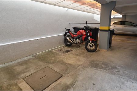 Garagem de apartamento para alugar com 2 quartos, 133m² em Santa Ines, Belo Horizonte