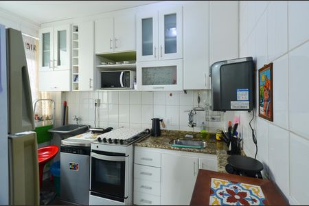 Apartamento para alugar com 133m², 2 quartos e 1 vaga Apartamento para alugar com 133m², 2 quartos e 1 vagaCozinha