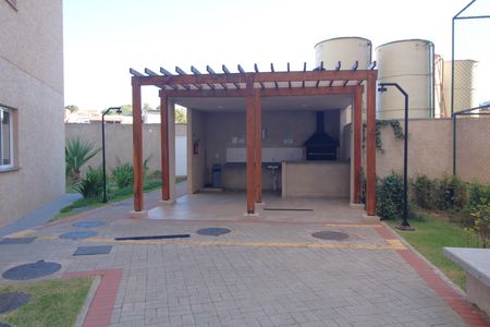 Apartamento para alugar com 35m², 2 quartos e sem vagaÁrea comum - Churrasqueira