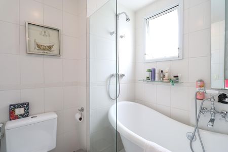 Apartamento à venda com 110m², 3 quartos e 2 vagasBanheiro da Suíte