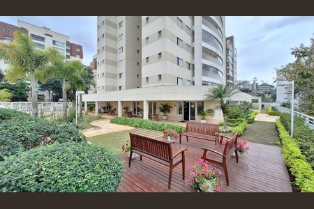 Apartamento à venda com 110m², 3 quartos e 2 vagas Apartamento à venda com 110m², 3 quartos e 2 vagasÁrea comum