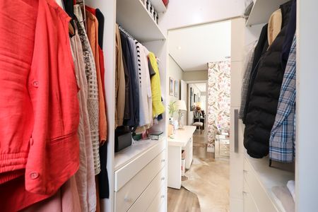 Apartamento à venda com 110m², 3 quartos e 2 vagasCloset 