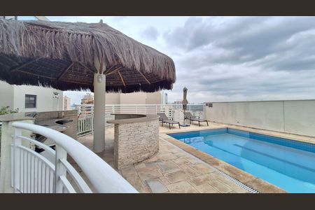 Apartamento à venda com 110m², 3 quartos e 2 vagas Apartamento à venda com 110m², 3 quartos e 2 vagasPiscina