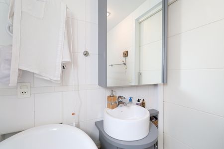 Apartamento à venda com 110m², 3 quartos e 2 vagasBanheiro da Suíte