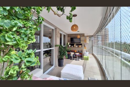 Apartamento à venda com 110m², 3 quartos e 2 vagas Apartamento à venda com 110m², 3 quartos e 2 vagasVaranda