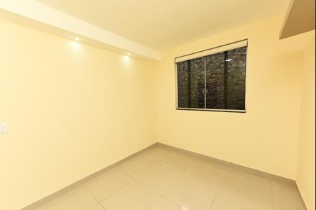 Casa para alugar com 300m², 3 quartos e 4 vagas Casa para alugar com 300m², 3 quartos e 4 vagasQuarto 2