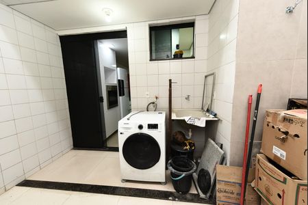 Casa para alugar com 300m², 3 quartos e 4 vagas Casa para alugar com 300m², 3 quartos e 4 vagasÁrea de Serviço