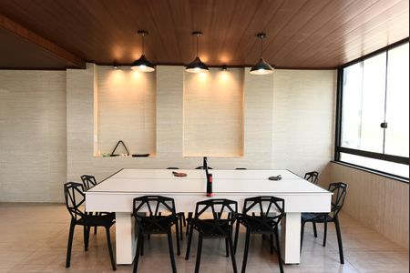 Casa para alugar com 300m², 3 quartos e 4 vagas Casa para alugar com 300m², 3 quartos e 4 vagasSala