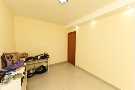 Casa para alugar com 300m², 3 quartos e 4 vagas Casa para alugar com 300m², 3 quartos e 4 vagasQuarto 2